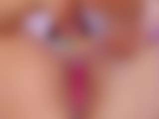 sara-bonneth's Live Sex Cam Show
