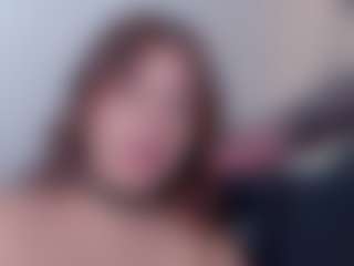 Live cam show with sara-bonneth - Shaved Pussy Toys on friskycurves.com