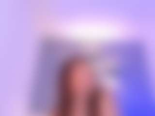 Live cam show with sara-bonneth - Bikini on livesuperchat.net
