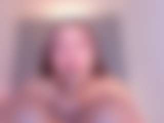 Live cam show with sara-bonneth - Erotic Dance on Camsoda