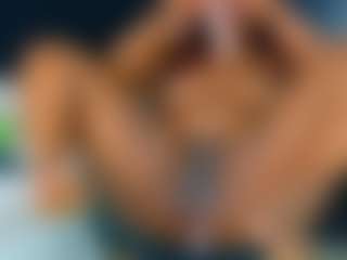 Black-gem18's Live Sex Cam Show