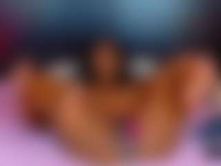 Black-gem18's Live Sex Cam Show