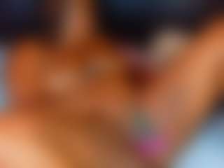 Black-gem18's Live Sex Cam Show