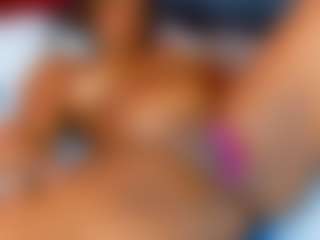 Live cam show with Black-gem18 - Spank Black on camtv