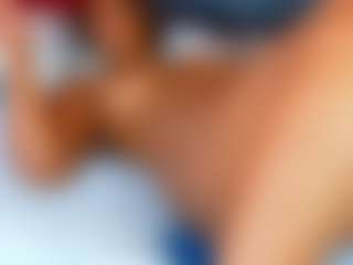 Live cam show with Black-gem18 - Black Amateur on xfollow cams