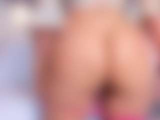 Valeeria's Live Sex Cam Show