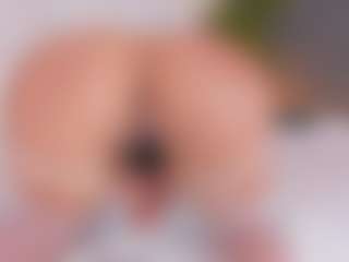 Valeeria's Live Sex Cam Show