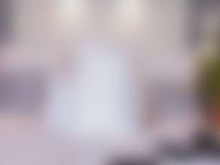 Live cam show with Valeeria - Facial on Gym Cam Girls