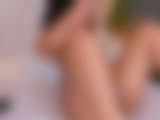 Live cam show with Valeeria - Anal on fuklive.com