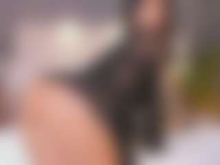 Live cam show with Valeeria - Foot Fetish on Mixed Magazine Live