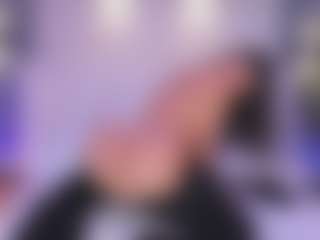 Live cam show with Valeeria - White Lovense on AdultVida.com
