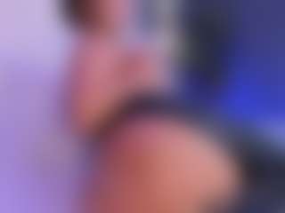 Live cam show with Valeeria - Erotic Dance on liverealitysex.com