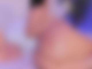 Live cam show with Valeeria - Squirt on Camsoda