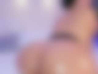 Live cam show with Valeeria - Big Ass on iamadamtest123.com