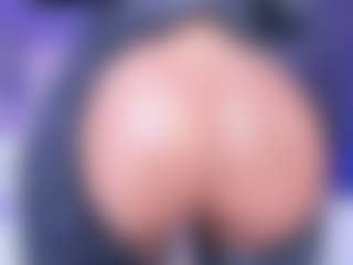 Live cam show with Valeeria - Fingering on Cam Slut