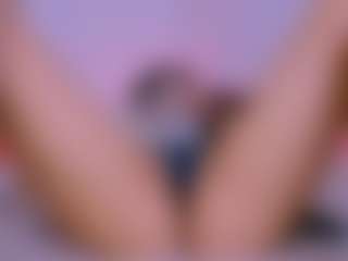 Live cam show with DaddysWendy - Asian BBW on camwithhim.com
