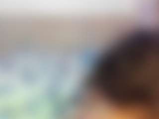 Live cam show with Alyssaaan - Thong on infinitiblacc.com