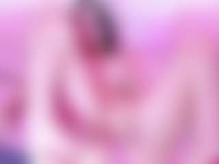 Live cam show with HellenParis - Petite Teen (18+) on Camsoda
