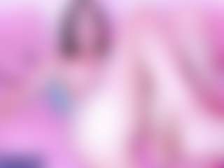 Live cam show with HellenParis - Petite Teen (18+) on Camsoda