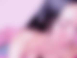 Live cam show with HellenParis - Petite Teen (18+) on Gym Cam Girls