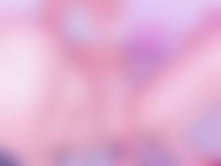 Live cam show with HellenParis - Fingers on Camsoda