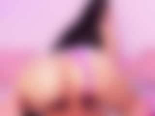 Live cam show with HellenParis - Pornstar Asian on StripNow