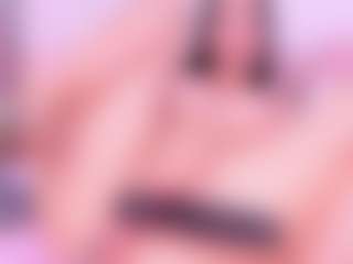 Live cam show with HellenParis - Petite on SmokeAndPoke