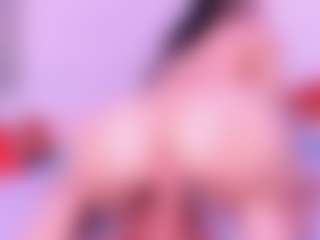 Live cam show with HellenParis - Teen (18+) on Camsoda