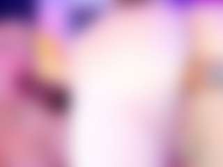 Live cam show with NathaxaLeans - Blonde Hair on AdultVida.com