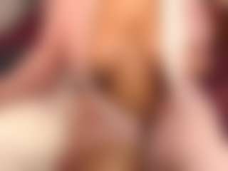 Live cam show with BootyCallEver - Lesbian on testsause.com