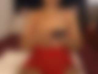 BootyCallEver MILF webcam performer live streaming