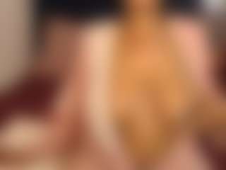 BootyCallEver MILF webcam performer live streaming