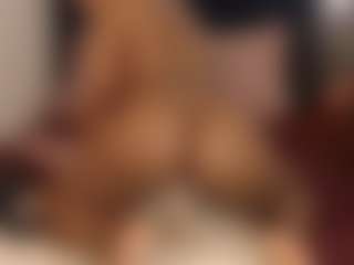 Live cam show with BootyCallEver - MILF on justonemore.cc
