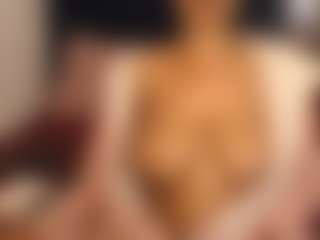 Live cam show with BootyCallEver - MILF on Camsoda