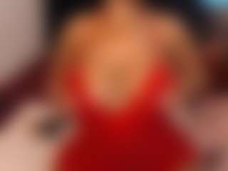 Live cam show with BootyCallEver - Mature MILF on Hubzter Live