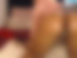 BootyCallEver MILF webcam performer live streaming
