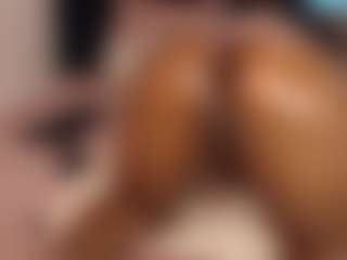 Live cam show with BootyCallEver - Ebony MILF on slutload