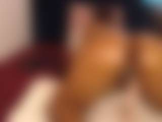 Live cam show with BootyCallEver - Brown Eyes MILF on Camming Site
