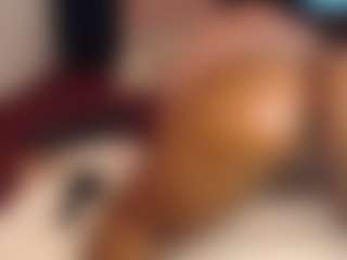 BootyCallEver MILF webcam performer live streaming