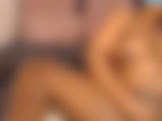 BootyCallEver MILF webcam performer live streaming