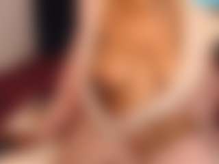 Live cam show with BootyCallEver - Big Tits MILF on Hubzter Live