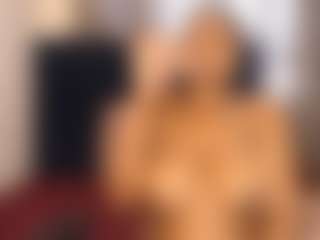 Live cam show with BootyCallEver - Black MILF on Camsoda