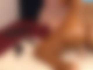 BootyCallEver MILF webcam performer live streaming
