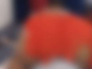 Live cam show with BootyCallEver - Brown Eyes MILF on sexylive.show