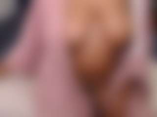 Live cam show with BootyCallEver - Average on Camsoda