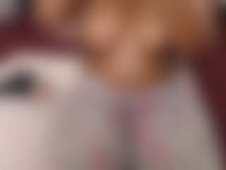 Live cam show with BootyCallEver - Shaved Pussy Mature on live.xheat.ai