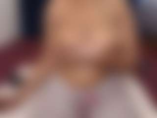 Live cam show with BootyCallEver - Bedroom on livesexfox.com