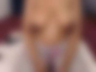 Live cam show with BootyCallEver - Fetish MILF on live.xheat.ai