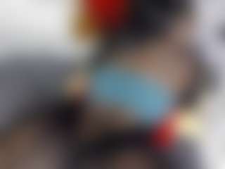 Live cam show with Kassyrain - Ebony Small Tits on Latina Girls