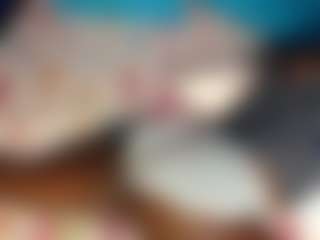 Live cam show with Kassyrain - Facial Piercings on Soda Cam